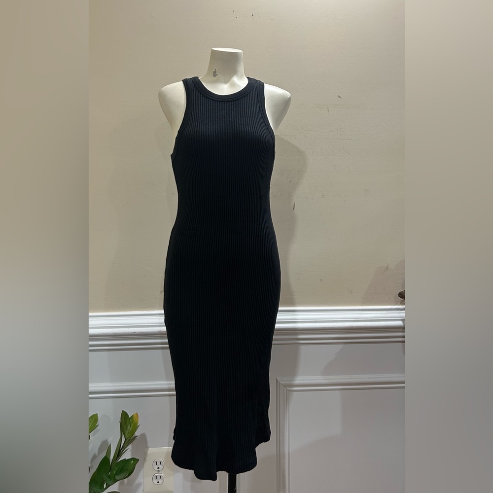 Betro Simone Ribbed Black Sleeveless Dress